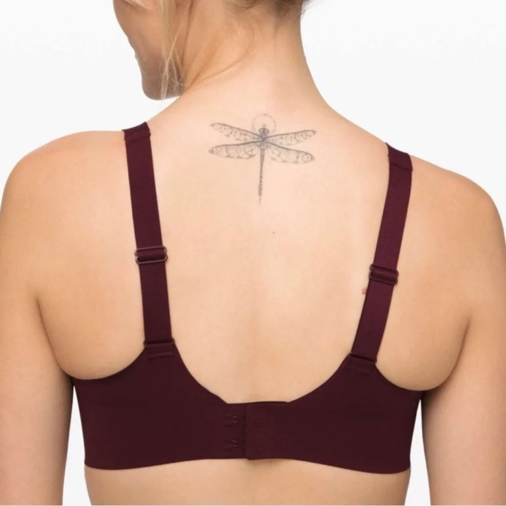 LULULEMON Hold True Bra in Garnet Size 32D - Picture 2 of 13